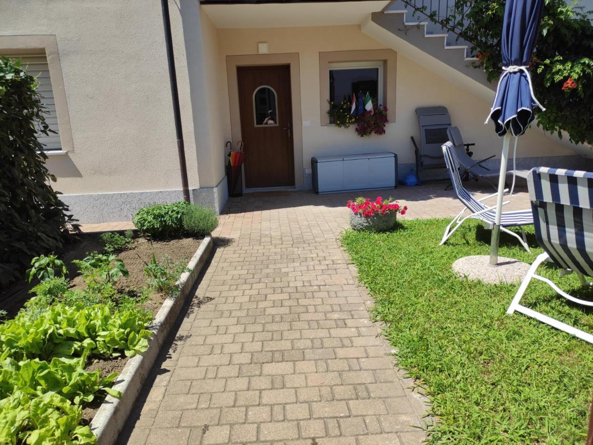 韦尔巴尼亚Giorni Felici Tutto Nuovo, Giardino, Parcheggio公寓 外观 照片